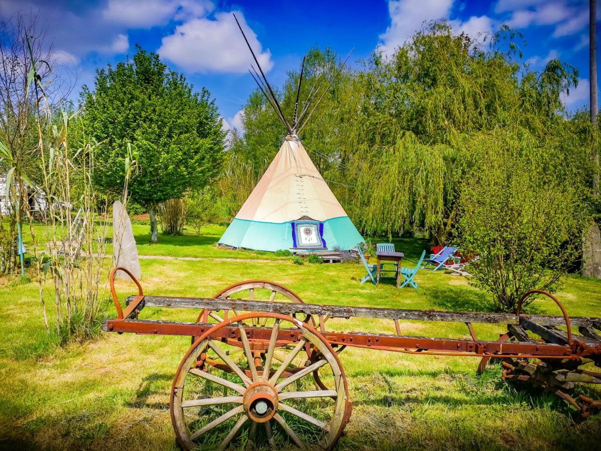 Au Bonheur Nomade Hotell Livry  Exteriör bild