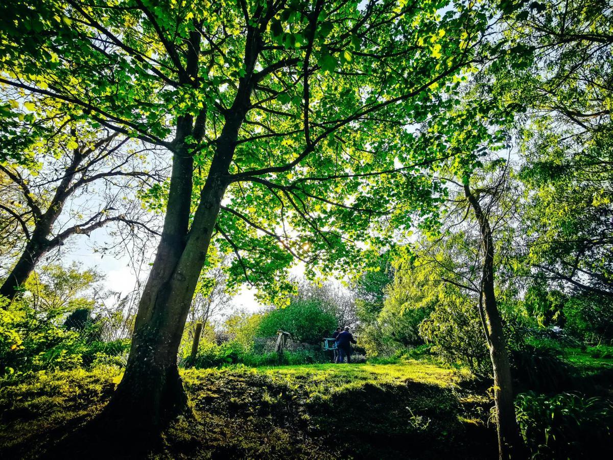 Au Bonheur Nomade Hotell Livry  Exteriör bild