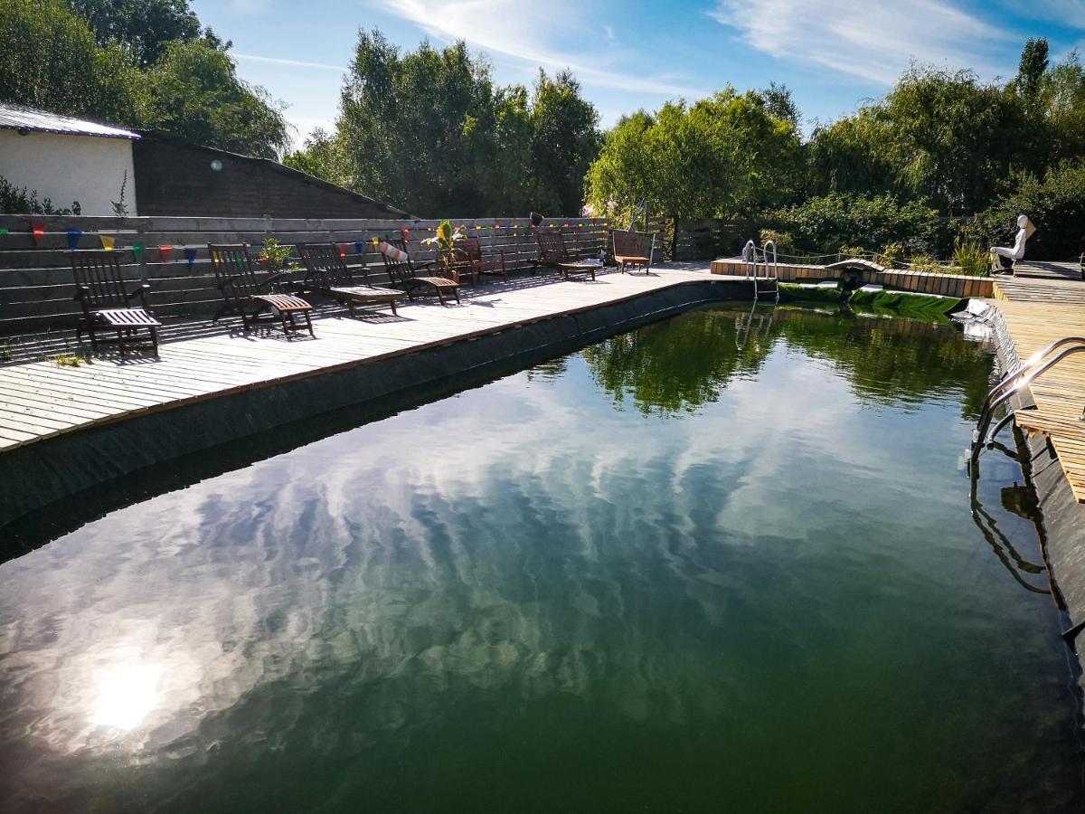 Au Bonheur Nomade Hotell Livry  Exteriör bild