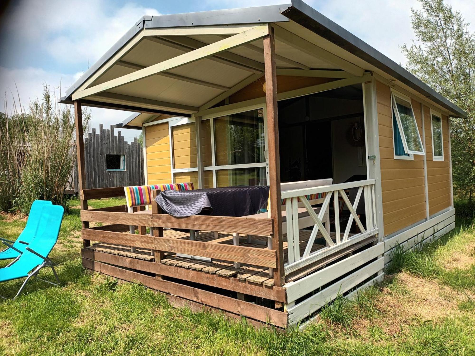 Au Bonheur Nomade Hotell Livry  Rum bild