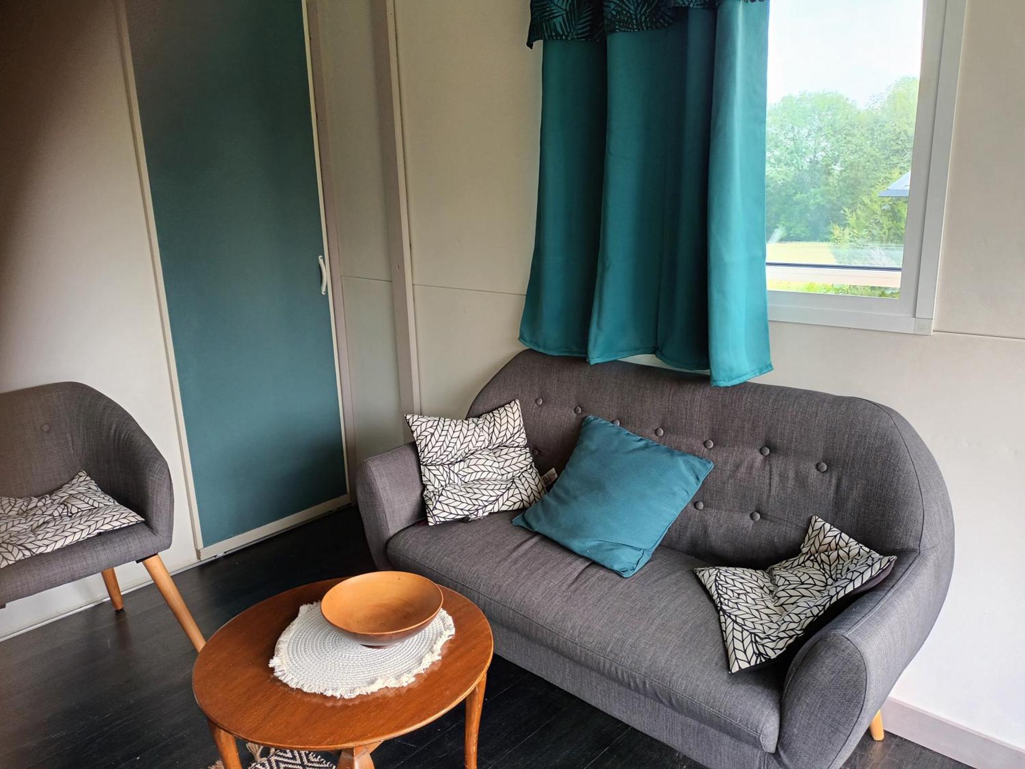 Au Bonheur Nomade Hotell Livry  Rum bild