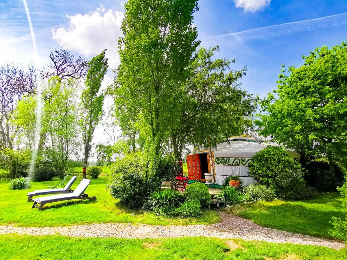 Au Bonheur Nomade Hotell Livry  Exteriör bild